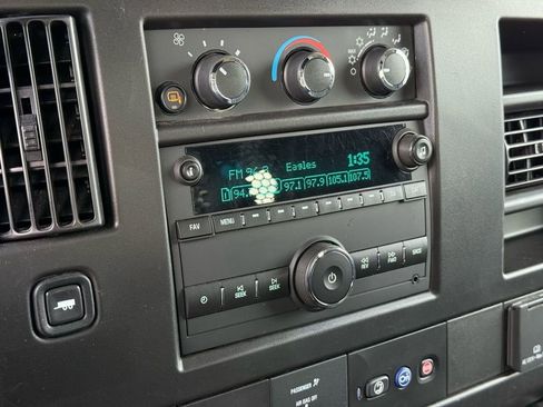 Used 2024 GMC Savana 2500 w/ Driver Convenience Package image 30