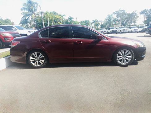 Used 2009 Honda Accord LX image 9