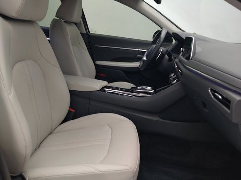 Used 2022 Hyundai Sonata Limited FWD image 21