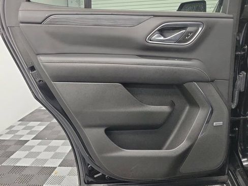 Used 2021 GMC Yukon SLT w/ SLT Premium Package RWD image 17