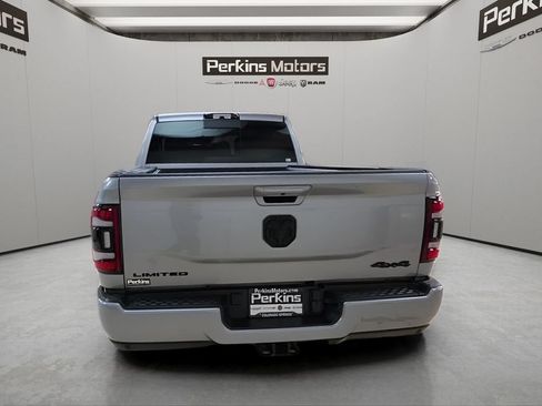 Used 2024 RAM 2500 Limited AWD/4WD image 4