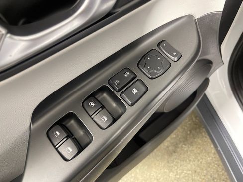 Certified 2023 Hyundai Kona SE w/ Cargo Package image 18