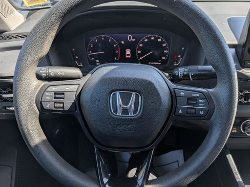 Certified 2023 Honda Accord EX image 17