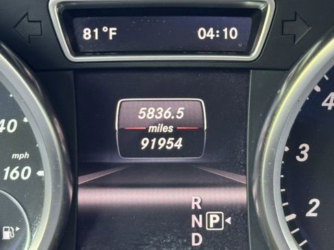 Used 2013 Mercedes-Benz ML 350 4MATIC image 9