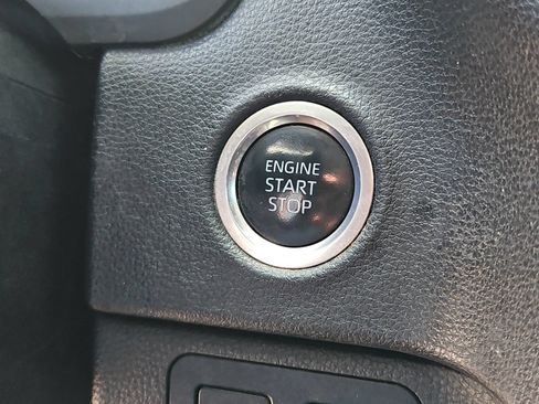 Used 2023 Toyota Tundra SR5 w/ SR5 Convenience Package AWD/4WD image 20