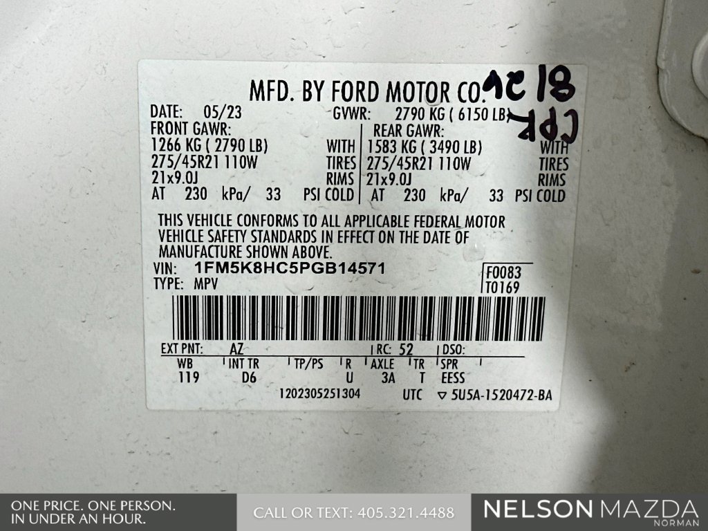 Used 2023 Ford Explorer Platinum w/ Technology Package AWD/4WD image 36