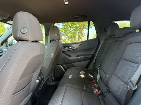 Used 2025 Chevrolet Equinox LT FWD image 27