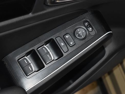 Used 2025 Honda Civic Sport Touring image 5