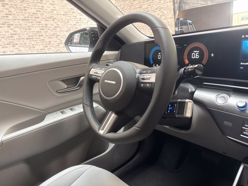 New 2027 Hyundai Kona SEL Premium FWD image 18