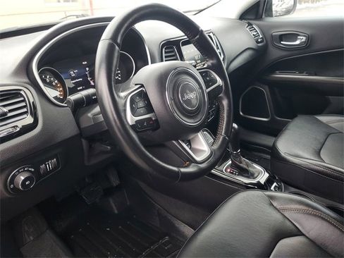 Used 2020 Jeep Compass Limited image 16