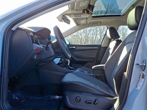 New 2026 Volkswagen Jetta SEL image 6