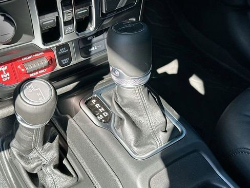 New 2026 Jeep Gladiator Rubicon image 24