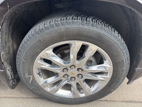 Used 2018 Chevrolet Traverse High Country AWD/4WD image 11