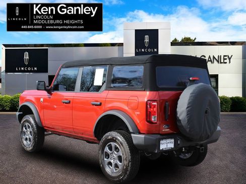 Used 2022 Ford Bronco Big Bend image 5