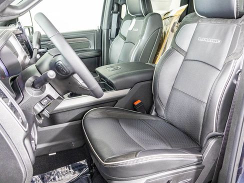 New 2026 RAM 3500 Laramie AWD/4WD image 24