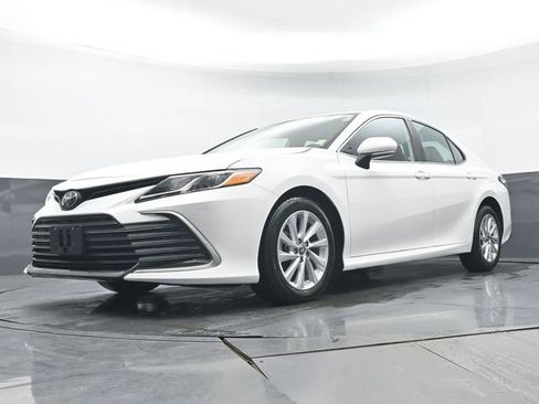 Certified 2023 Toyota Camry LE w/ Cold Weather Package image 34