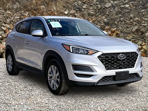 Used 2019 Hyundai Tucson SE image 10
