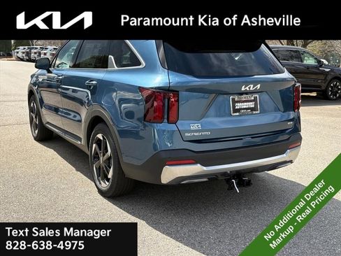 New 2026 Kia Sorento EX image 4