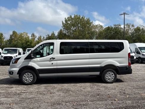 New 2025 Ford Transit 350 XLT image 5