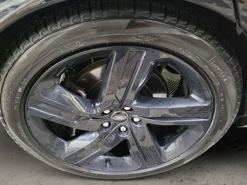 Used 2022 Land Rover Discovery HSE R-Dynamic image 12