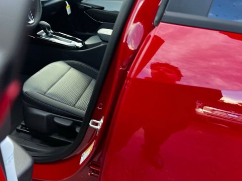 New 2026 Chevrolet Trax LT w/ Sunroof Package image 21