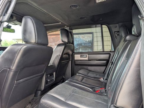 Used 2017 Ford Expedition EL Limited RWD image 18