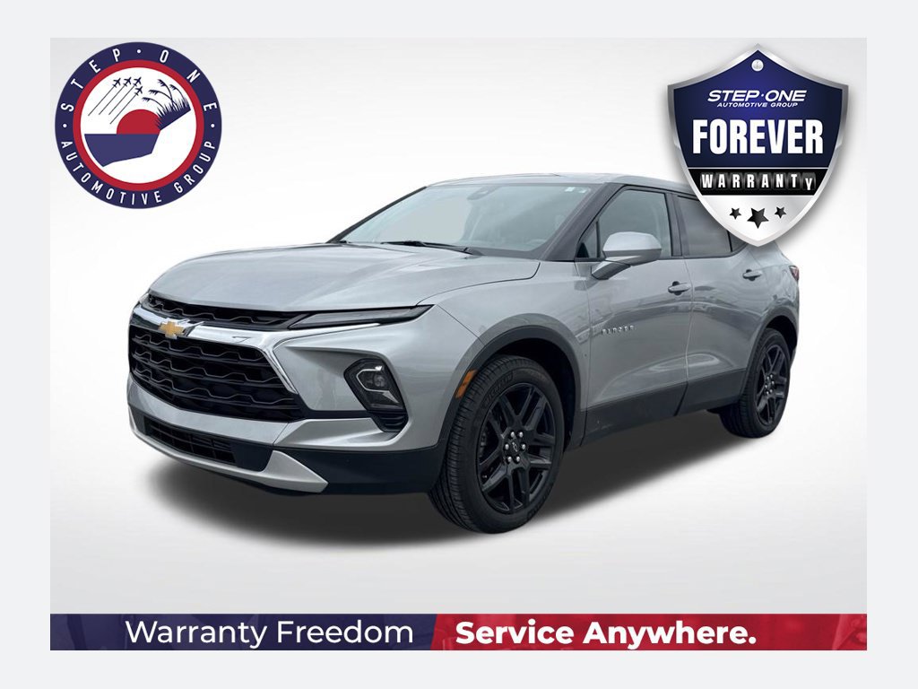 Used 2025 Chevrolet Blazer LT w/ Driver Confidence Package FWD image 1