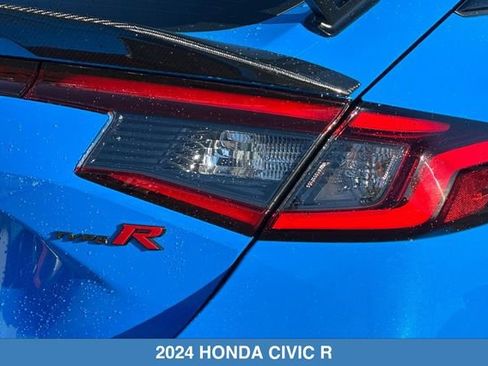 Used 2024 Honda Civic Type R image 27