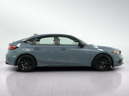 Used 2024 Honda Civic Sport image 6