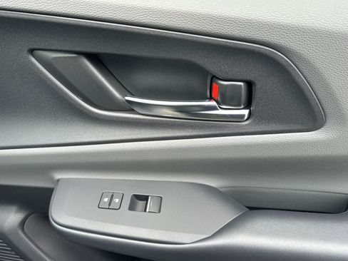 New 2026 Toyota Prius XLE FWD image 18
