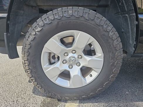 Used 2020 RAM 1500 Big Horn image 9