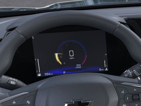 New 2026 Chevrolet Trax LT w/ Driver Confidence Package FWD image 18