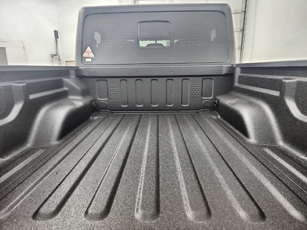 New 2026 Jeep Gladiator Sport AWD/4WD image 31