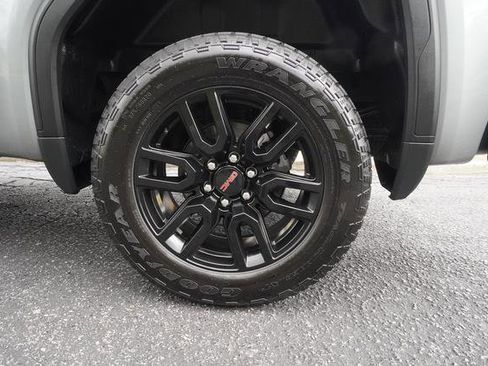 Used 2023 GMC Sierra 1500 Elevation image 39