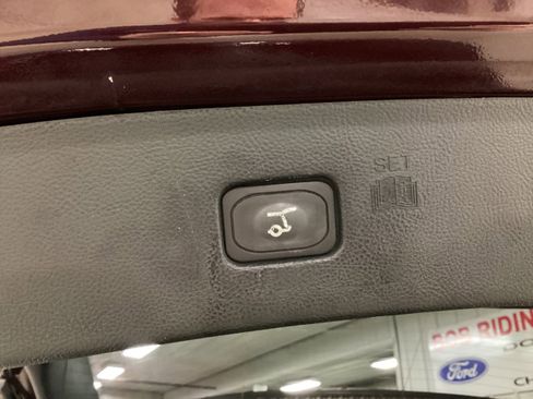 Used 2020 Ford Edge SEL w/ Convenience Package image 6