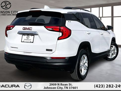 Used 2020 GMC Terrain SLE w/ Driver Convenience Package image 2