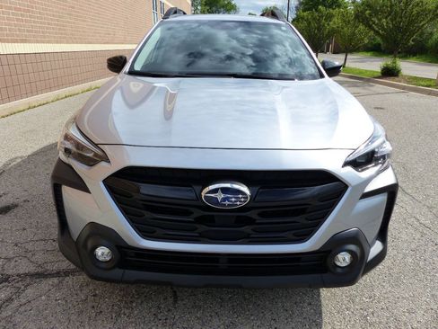 Used 2025 Subaru Outback Onyx Edition AWD/4WD image 14