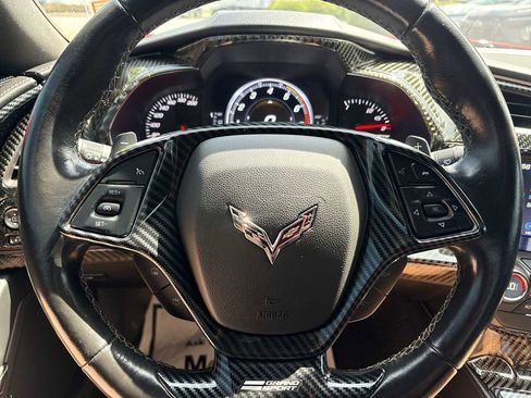 Used 2019 Chevrolet Corvette Grand Sport RWD image 11
