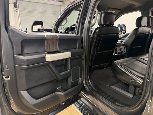Used 2020 Ford F350 Lariat w/ Lariat Ultimate Package AWD/4WD image 15