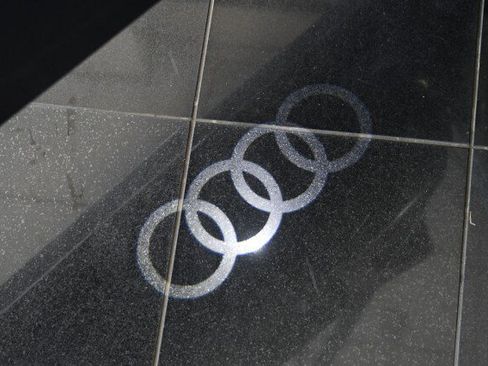 Used 2020 Audi Q7 3.0T Prestige AWD/4WD image 33