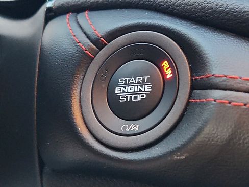 Used 2025 Dodge Durango GT image 23