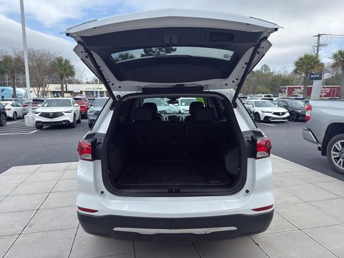 Used 2022 Chevrolet Equinox Premier FWD image 8