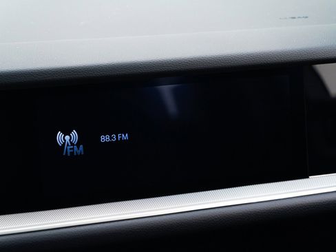 Used 2025 Porsche Cayenne S image 20