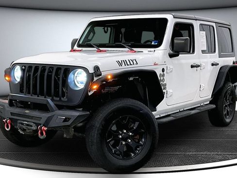 Used 2020 Jeep Wrangler Unlimited Sport AWD/4WD image 3