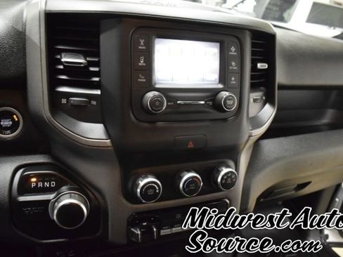 Used 2022 RAM 2500 Tradesman w/ Chrome Appearance Group image 21