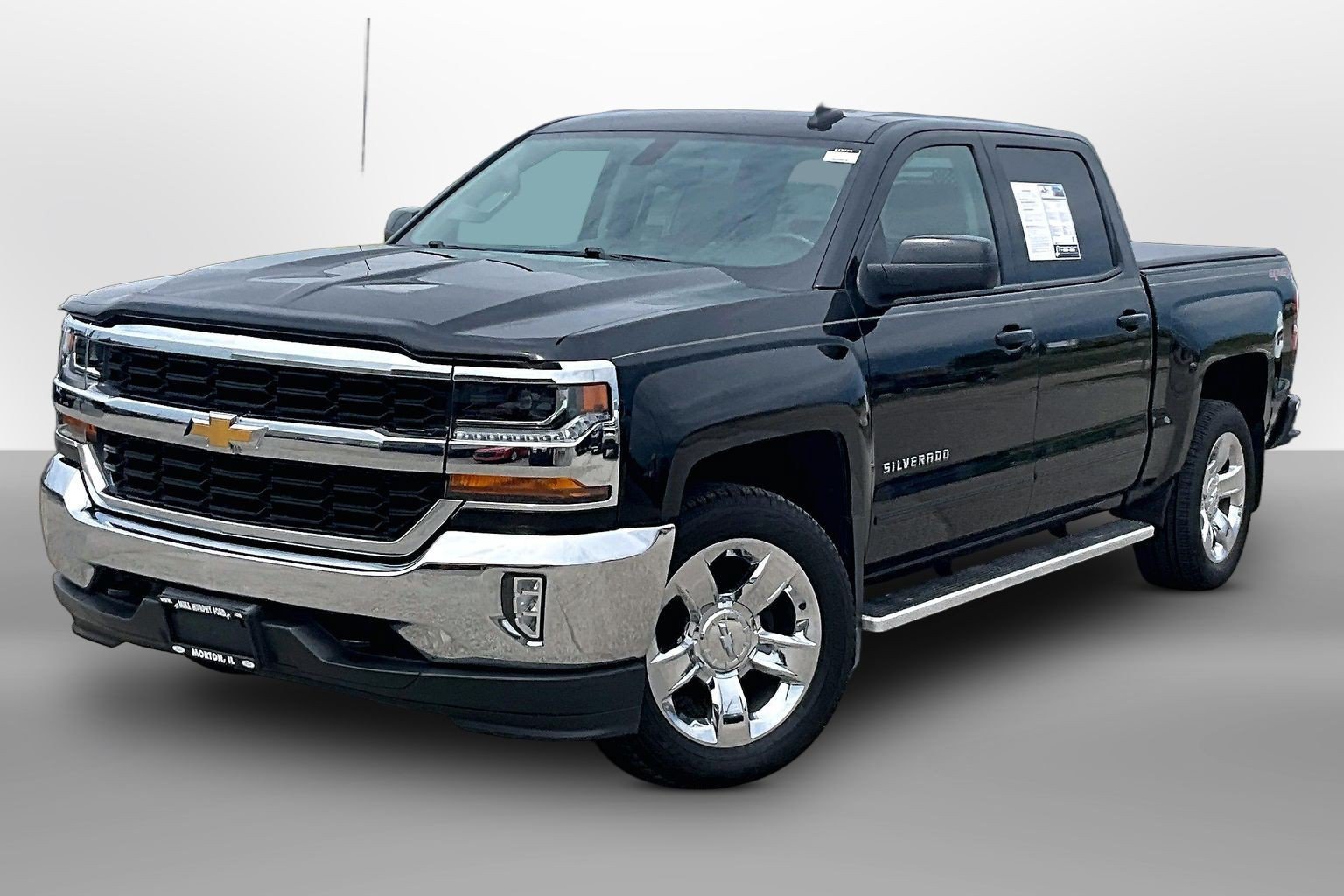 Used 2017 Chevrolet Silverado 1500 LT w/ LT Eassist Package AWD/4WD image 13