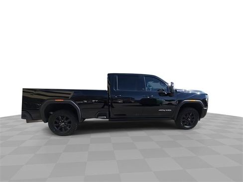 Certified 2025 GMC Sierra 2500 AT4 w/ AT4 Premium Plus Package image 9