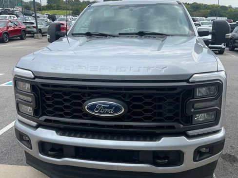 Used 2024 Ford F250 XL w/ STX Appearance Package AWD/4WD image 1