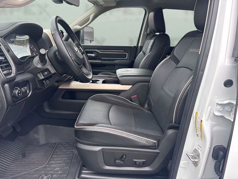 Used 2024 RAM 2500 Laramie image 9