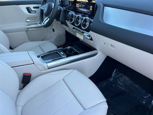 New 2026 Mercedes-Benz GLA 250 image 18